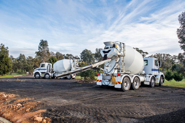 Best Concrete Sidewalk Installation in Moosic, PA